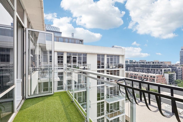 901 W Madison St Unit 1002, Chicago, IL 60607 - balcony featuring a view of city