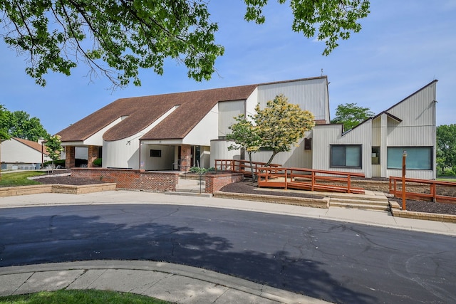 6853 Red Wing Dr, Woodridge, IL 60517 - view of front of house featuring roof with shingles