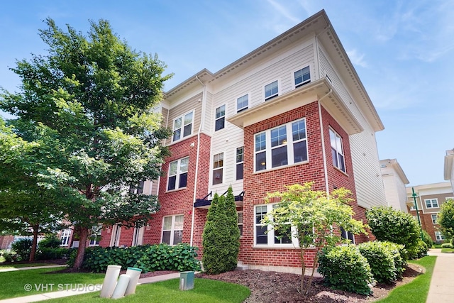 3546 Kemper Dr, Woodridge, IL 60517 - view of property