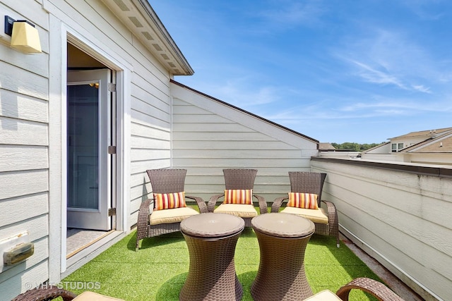 3546 Kemper Dr, Woodridge, IL 60517 - view of patio