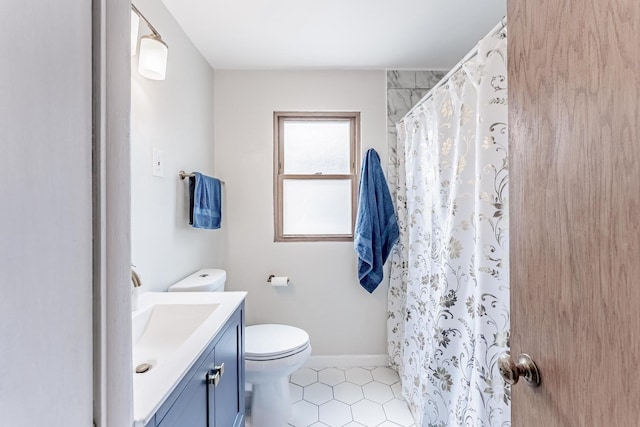 7125 S Richmond St, Chicago, IL 60629 - full bath with vanity, tile patterned floors, and a shower with curtain