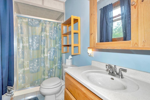 5S558 Tuthill Rd, Naperville, IL 60563 - full bath featuring vanity, curtained shower, and tile patterned flooring