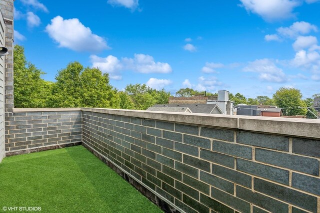 2011 N Oakley Ave, Chicago, IL 60647 - photo 31