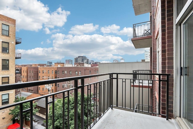 1000 W Adams St Unit 523, Chicago, IL 60607 - balcony featuring a view of city