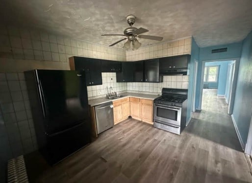 11833 S Indiana Ave, Chicago, IL 60628 - photo 9