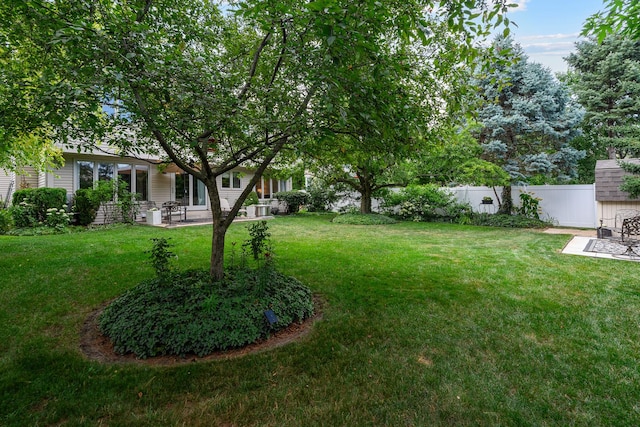856 Fieldcrest Dr, Bolingbrook, IL 60490 - view of yard featuring a patio area