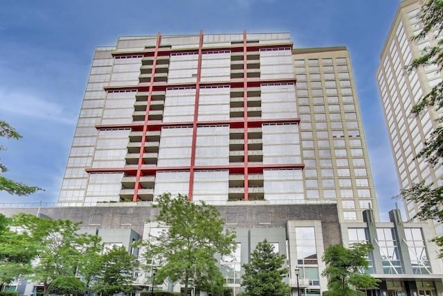 1841 S Calumet Ave Unit 1808, Chicago, IL 60616 - view of apartment building / complex