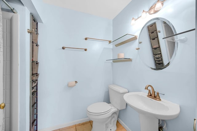 570 Sundance Ct, Carol Stream, IL 60188 - full bath with tile patterned floors and a shower