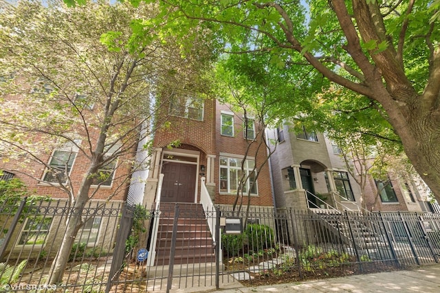 1541 W Altgeld St, Chicago, IL 60614 - photo 1