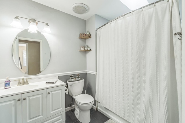 1316 Fireside Ct, Naperville, IL 60564 - bathroom with vanity and curtained shower