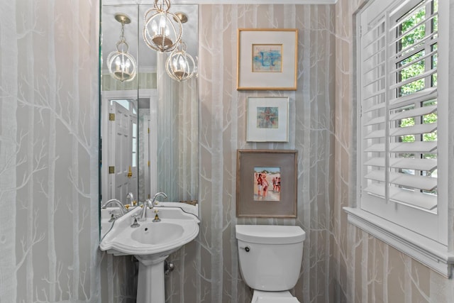 545 Sheridan Rd, Winnetka, IL 60093 - bathroom with toilet