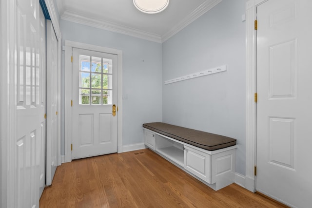 545 Sheridan Rd, Winnetka, IL 60093 - mudroom featuring light wood-style floors and crown molding