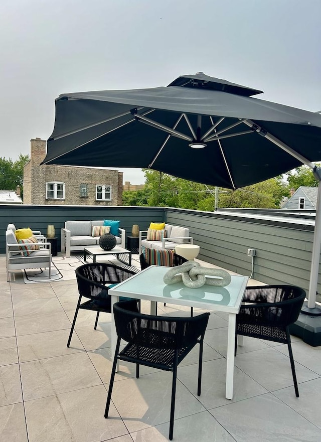 2138 N Sawyer Ave Unit 2, Chicago, IL 60647 - view of patio featuring outdoor lounge area