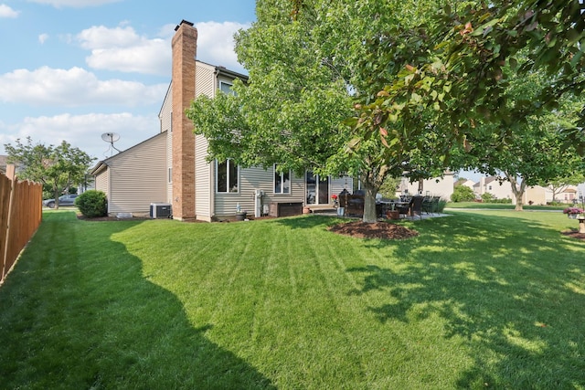 1995 Ridgemore Dr, Bartlett, IL 60103 - view of yard featuring a patio