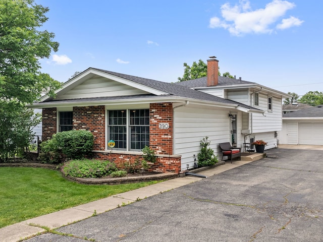 390 N Grace St, Lombard, IL 60148 - photo 1