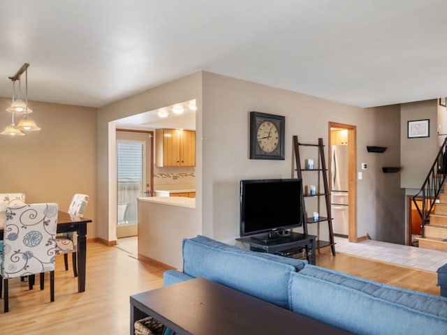 390 N Grace St, Lombard, IL 60148 - photo 10