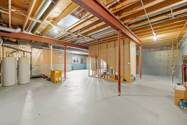 552 Waters Edge Dr, South Elgin, IL 60177 - unfinished below grade area with water heater