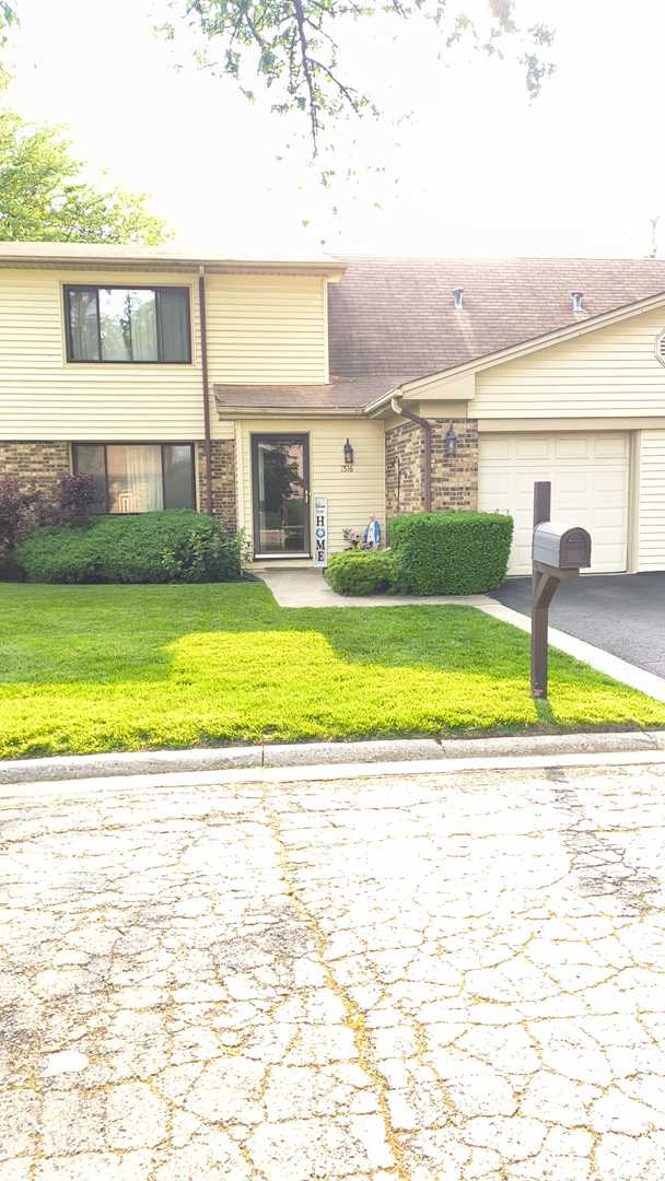 1316 S Quail, Mount Prospect, IL 60056 - photo 1