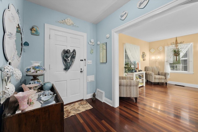 233 S Elmwood Dr, Aurora, IL 60506 - foyer with wood finished floors and baseboards