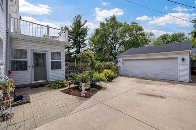 233 S Elmwood Dr, Aurora, IL 60506 - view of detached garage