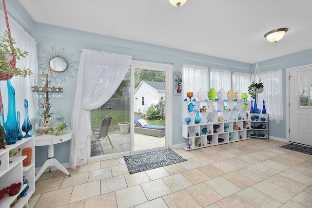 233 S Elmwood Dr, Aurora, IL 60506 - entrance foyer with baseboards