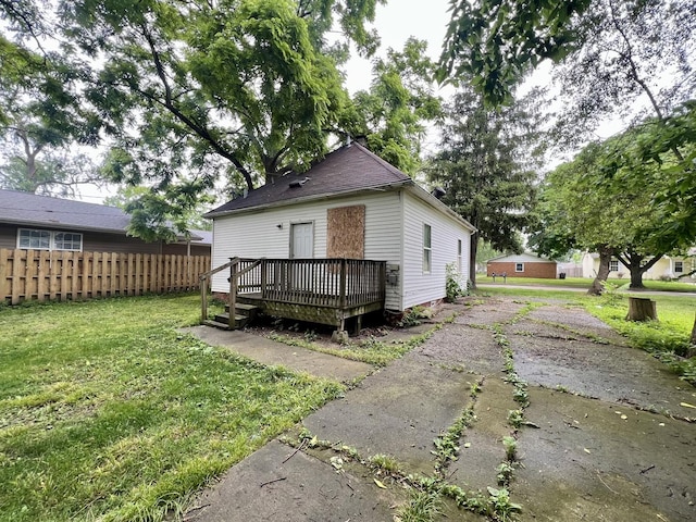 1205 W Beech St, Urbana, IL 61801 - rear view of property with a deck