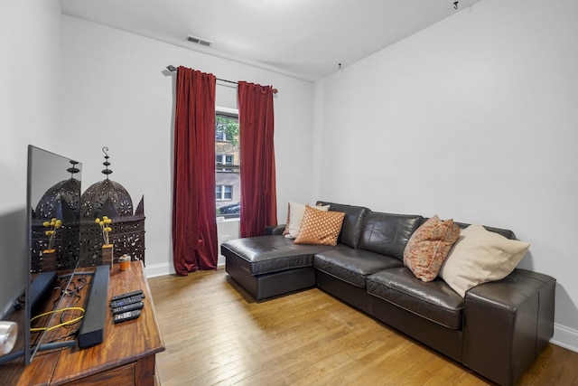 3316 W Byron St Unit 1, Chicago, IL 60618 - living area with wood finished floors and baseboards