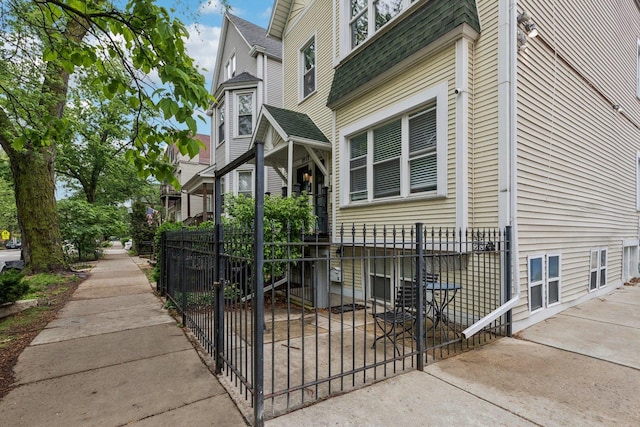 3117 N Paulina St Unit G, Chicago, IL 60657 - photo 2