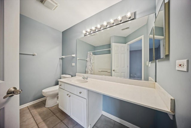 180 New Haven Dr, Cary, IL 60013 - full bath featuring vanity, a shower with curtain, and tile patterned floors