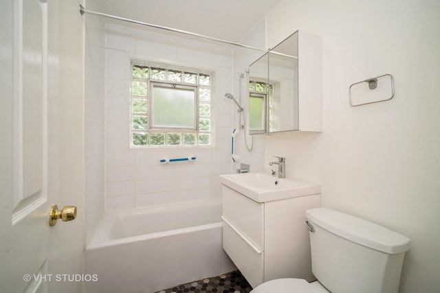 135 Flora Ave, Glenview, IL 60025 - bathroom featuring vanity and shower / bathtub combination