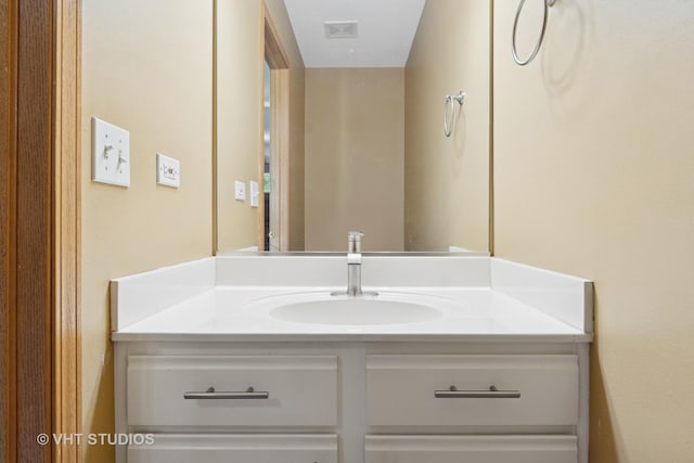 2477 Smithfield Ct, Aurora, IL 60503 - bathroom featuring vanity