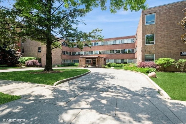 200 Ridge Ave Unit 2C, Evanston, IL 60202 - view of building exterior