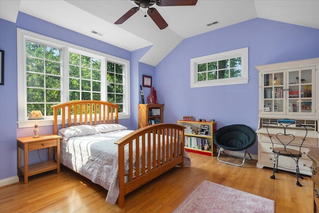 1005 Hiawatha Ln, Riverwoods, IL 60015 - bedroom featuring vaulted ceiling, wood finished floors, and ceiling fan