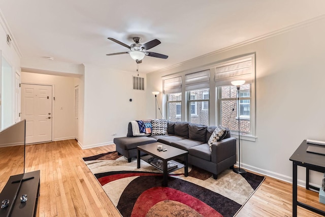 7316 N Honore St Unit 306, Chicago, IL 60626 - living area featuring ornamental molding, light wood-type flooring, and ceiling fan