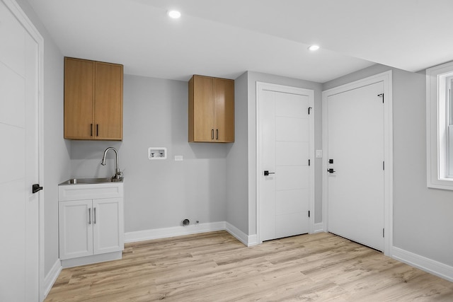 232 S Walnut St, Glenwood, IL 60425 - laundry room featuring washer hookup, light wood finished floors, recessed lighting, and cabinet space