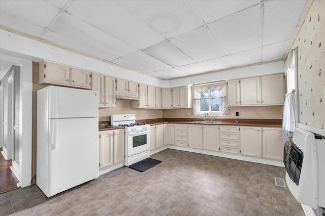 215 E Blevins St, Oakland, IL 61943 - photo 12