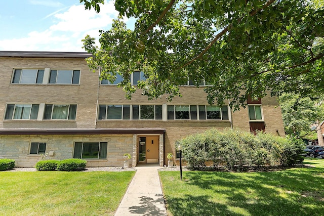 2620 Central Dr Unit 2S, Flossmoor, IL 60422 - view of front of home with a front lawn and brick siding