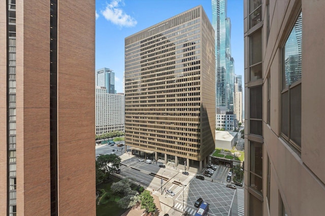 222 N Columbus Dr Unit 1405, Chicago, IL 60601 - view of city skyline