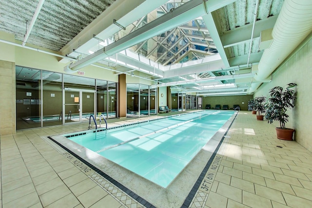 222 N Columbus Dr Unit 1405, Chicago, IL 60601 - view of indoor pool