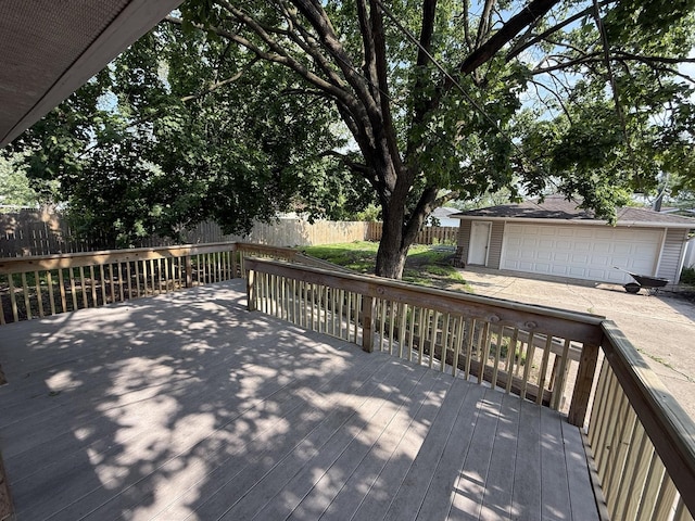 3033 189th St, Lansing, IL 60438 - deck featuring an outbuilding and a garage