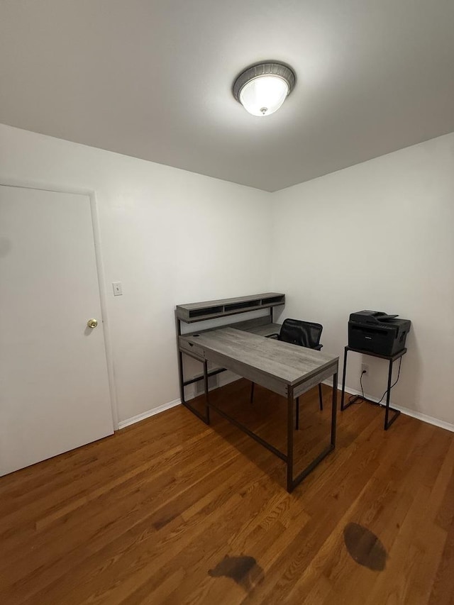 3033 189th St, Lansing, IL 60438 - bedroom featuring wood finished floors and baseboards