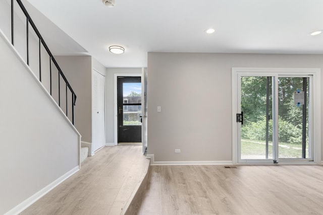 2138 Country Club Dr Unit 24-5H, Woodridge, IL 60517 - photo 3