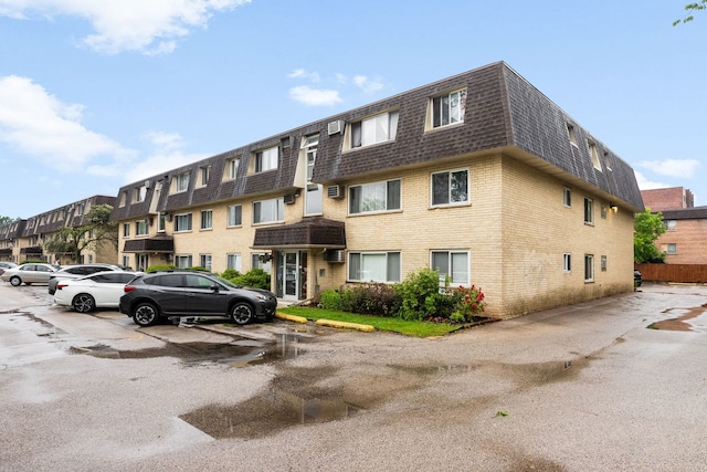 8816 Briar Ct Unit 3A, Des Plaines, IL 60016 - photo 2
