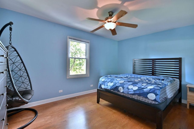 1340 Charger Ct, Carol Stream, IL 60188 - bedroom with wood finished floors and a ceiling fan