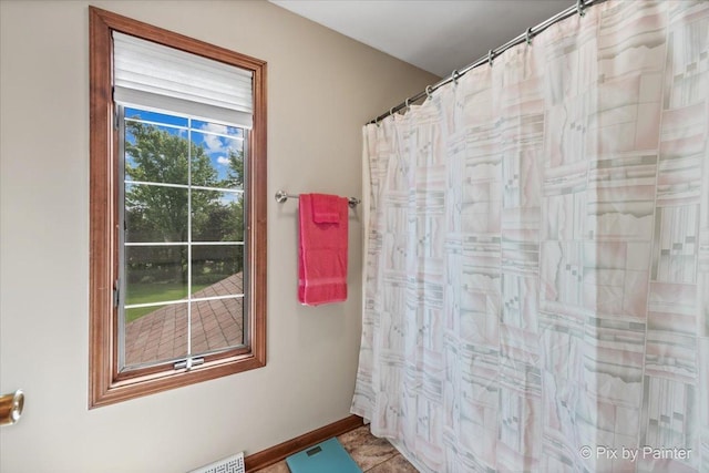 2N445 Beith Rd, Elburn, IL 60119 - full bath featuring a shower with curtain and baseboards