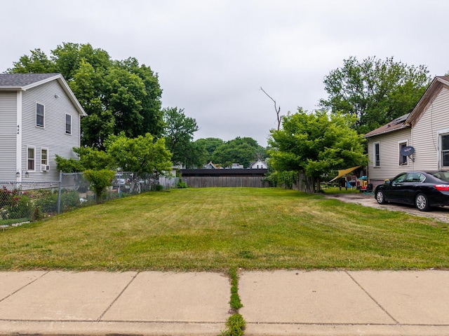 428 Fremont St, Elgin, IL 60120
