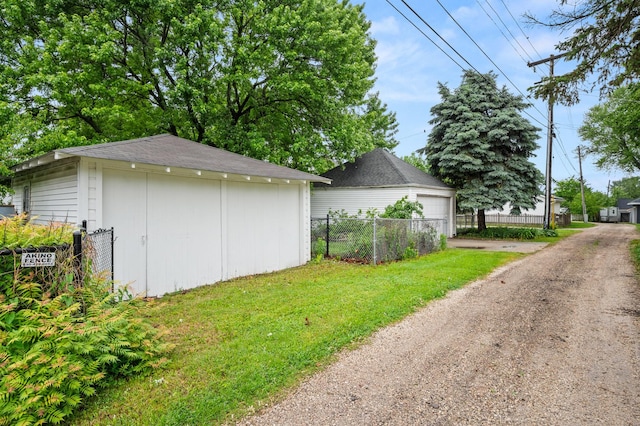 216 S Genoa St, Genoa, IL 60135 - photo 6