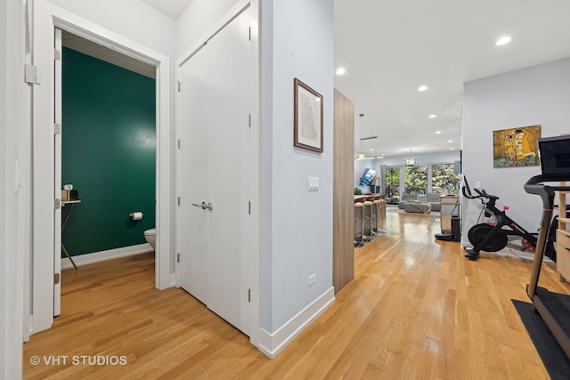5236 N Kenmore Ave Unit 1N, Chicago, IL 60640 - hallway with light wood-style floors and recessed lighting