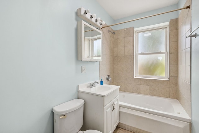 2554 W Rosemont Ave Unit 3, Chicago, IL 60659 - full bath with vanity and shower / bath combination