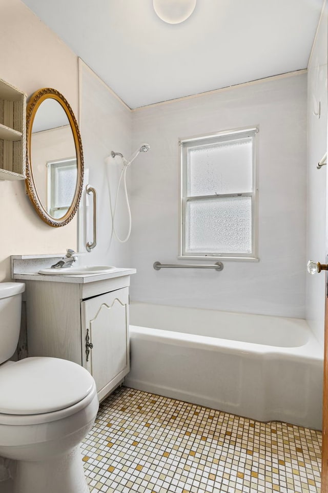 418 S Vail Ave, Arlington Heights, IL 60005 - full bathroom featuring vanity and bathing tub / shower combination